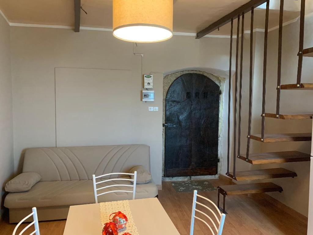 La Casa Del Borgo Apartment Campoli Appennino Exterior photo